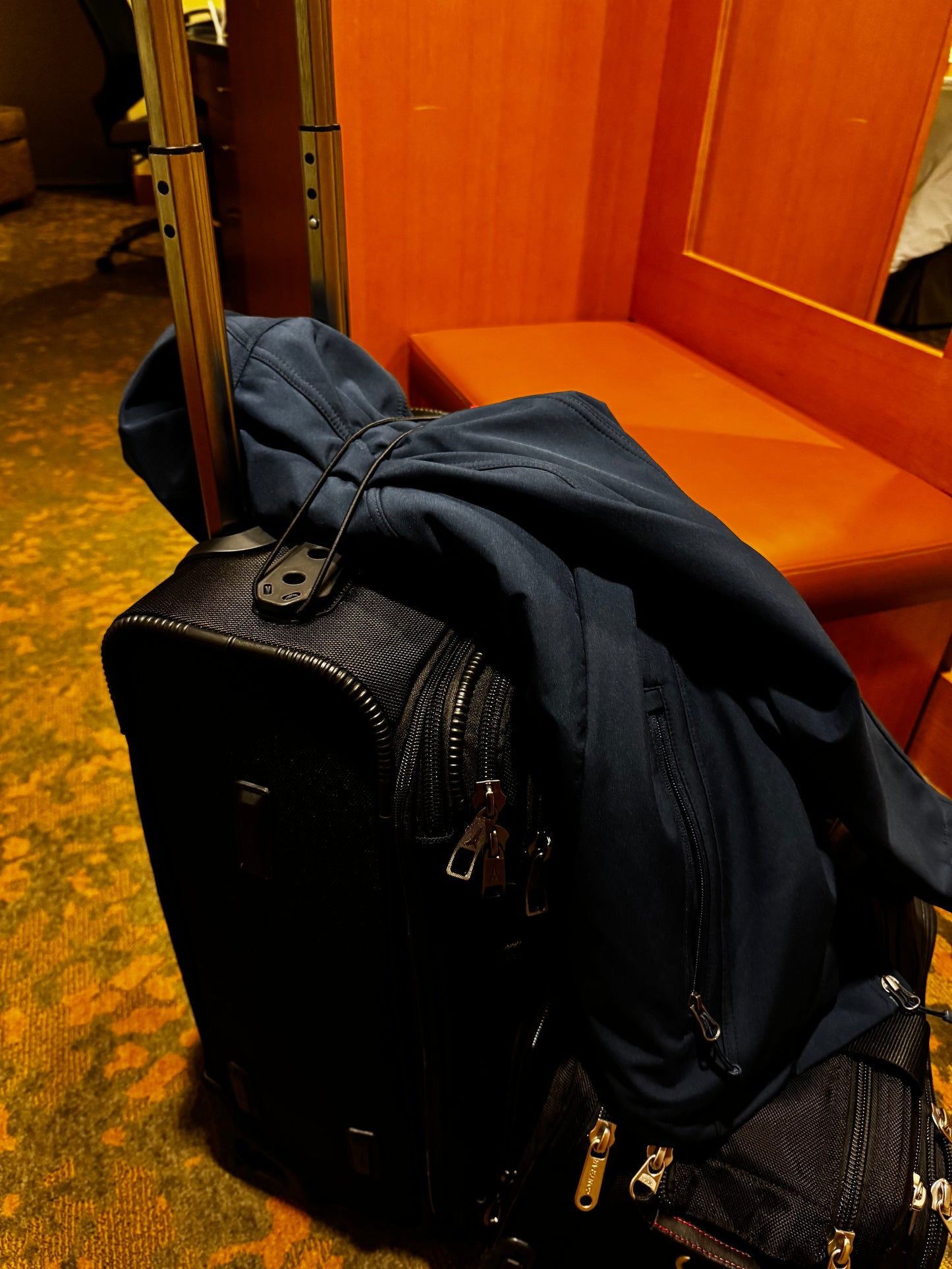 Coat Roper - Travel Pro Compatible